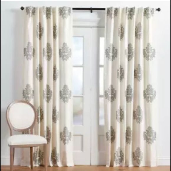 Like new Ballard designs drapes 4 108”long Bingham Printed Damask Draper… - Picture 8 of 12